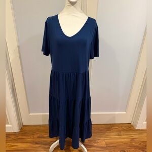 Chic Deep Blue V-Neck Midi Dress